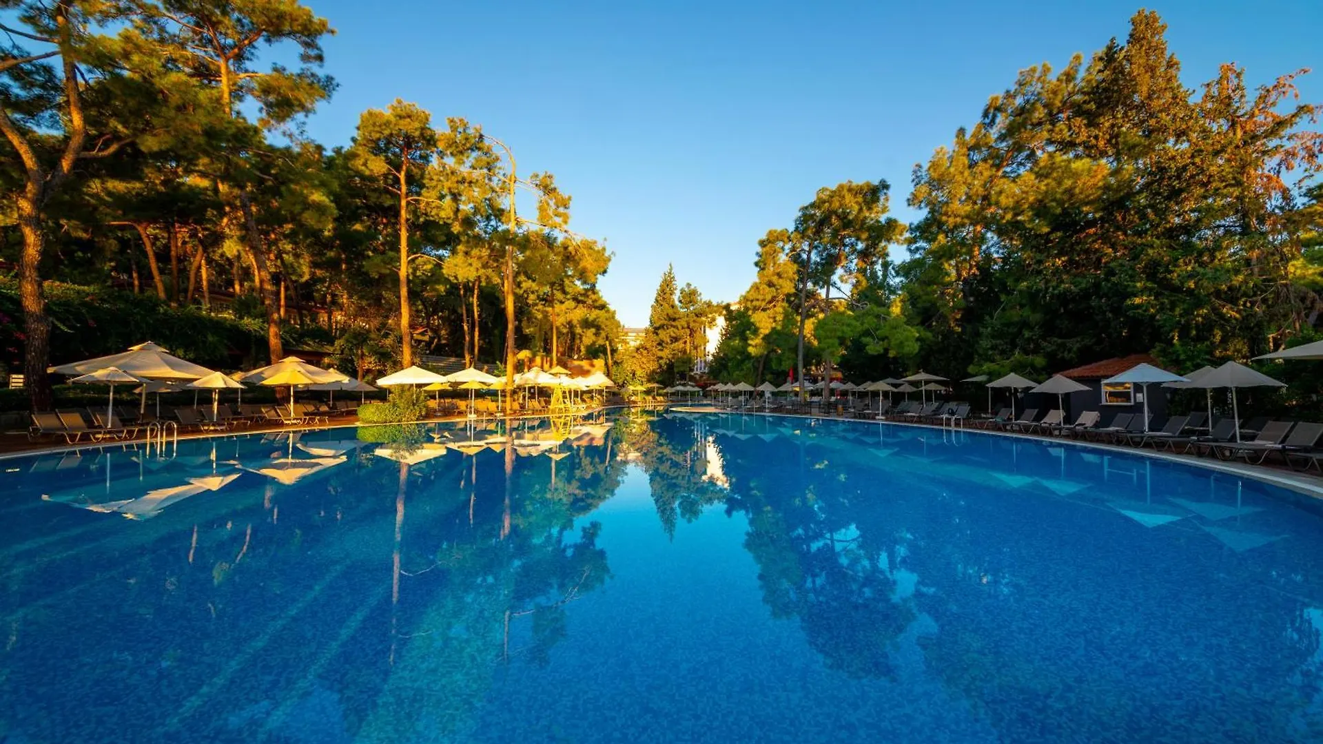 Grand Yazici Club Turban Termal Hotel Marmaris 4*,