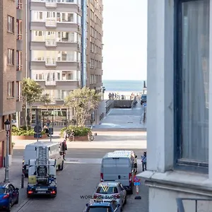 Spacious Closeby The Sea Up To 6 People! Ostende